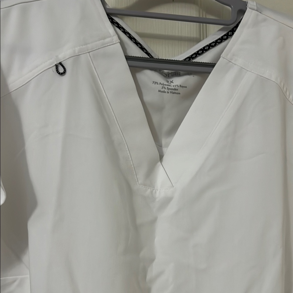 White Koi Scrub Top EUC - Picture 3 of 5
